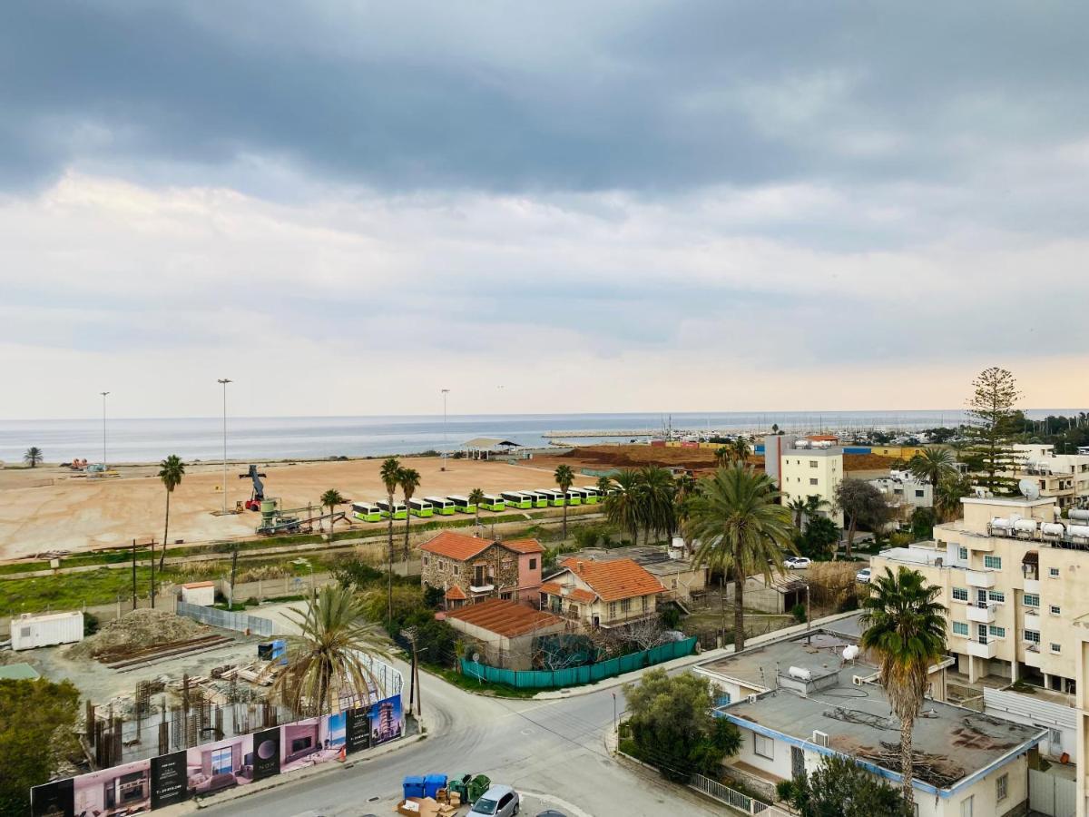 라르나카 Panoramic Seaside Getaway, 2-Br Penthouse 아파트 외부 사진